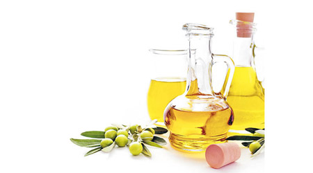 橄欖油含75%單元不飽和脂肪、10%多元不飽和脂肪。