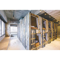KIKKA的Dormitory Room採用回收木材來製造。