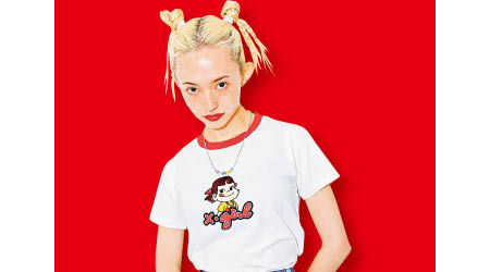 X-girl × PEKO白色短袖Tee，售¥6,050（約HK$430）。