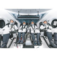 SpaceX成立於2002年，近兩年曾多次與美國太空總署合作，把太空人送上地球軌道，前往國際太空站執行任務。