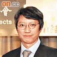 吳樹強為香港建築師學會成員。