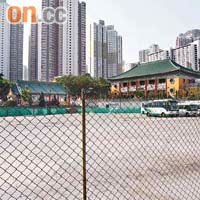 香港首間孔廟將在黃大仙廟毗鄰的騰龍墟空地上興建。	（麥潤田攝）