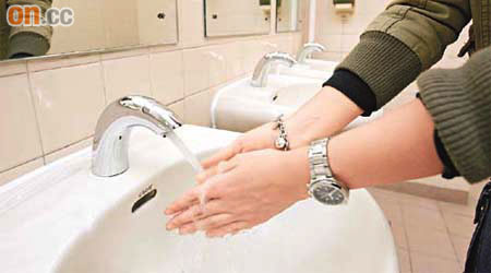 用暖水及梘液洗手，是最徹底的清潔及殺菌方法。（資料圖片）