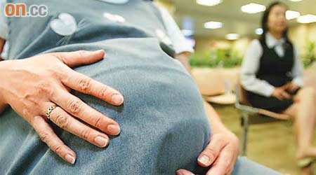 妊娠高血壓是嚴重的併發症，可致胎兒不長，甚至胎死腹中。