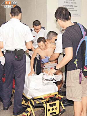 日本選手阿部泰彥肋骨受傷送院。	（李國健攝）