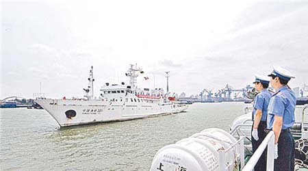 中國漁政船加強在釣魚島海域巡邏。	（互聯網圖片）