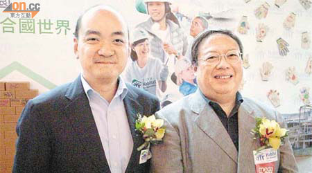 何志平（右）、彭一庭（左）齊撐大澳復修計劃，令香港獨一無二嘅文化遺產得以保留。	（余素月攝）