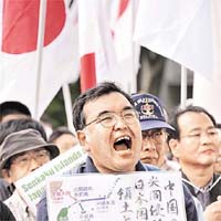 日本早前爆發多場反華示威。