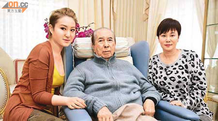 何鴻燊今次入稟控告的人並沒有三太陳婉珍（右）及女兒何超雲（左）。