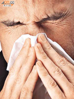 用力擤鼻涕會令血壓上升，有機會引致中風。