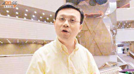 陳宗彝表示，深圳灣管制站規劃時，政府並無諮詢業界。