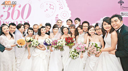 去年的「101010」大日子本港共有逾八百對新人註冊結婚，這項紀錄將於今日被打破。（資料圖片）