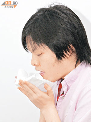 患肺結核或支氣管擴張均有機會大量咳血。（設計圖片）