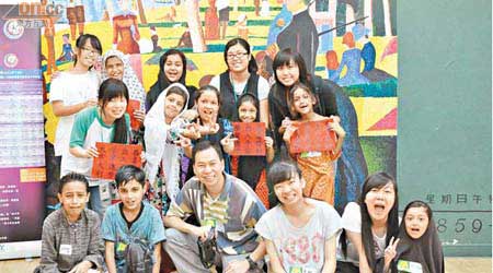 中文班能促進本地和南亞裔的學生互相了解、消除歧視。