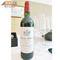 1990年法國波爾多紅酒Chateau Montrose，被RP評為一百分。
