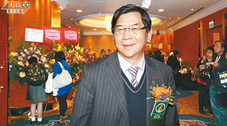 容永祺因唐宅僭建醜聞，令他要重新檢討投票意向。