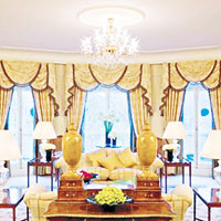 $187,304/4晚<BR>「貪曾」出訪倫敦又入住當地的文華東方酒店總統套房，理由之一是國家領導人住過。