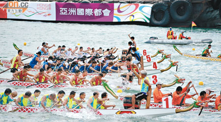 全球逾六千名龍舟健兒下月在香港國際龍舟邀請賽及龍舟俱樂部世錦賽比併。