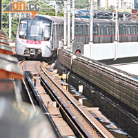 專家認為港鐵行車時噪音增加與路軌老化有關。