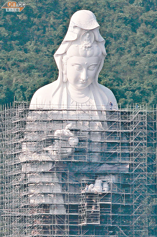 慈山寺觀音像現 真身 東方日報