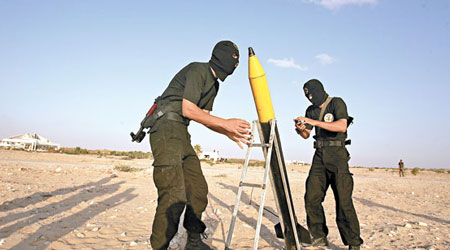 卡桑旅向耶路撒冷發射兩枚新型M-75火箭。圖為卡桑旅使用的一款火箭。（資料圖片）