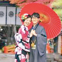 台灣<br>台北觀傳局稱，情人節當日，情人在梅庭庭院合影，可獲朱古力一份。（互聯網圖片）