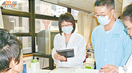東華三院與廣華醫院前年推行中西醫結合住院病人服務。（東華三院提供）