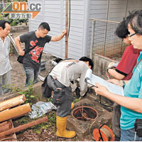 去年港鐵職員曾到村民水井位置量度。