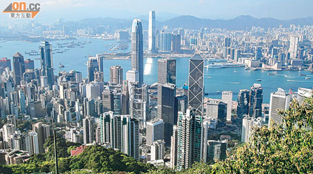 香港成立公司手續繁多，而且透明度高，以致投資者要到英屬維爾京群島註冊公司。