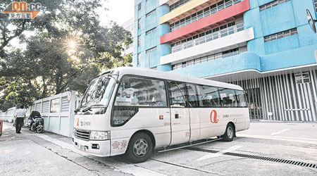 合眾不再向亞視提供服務後，亞視現只提供由大埔墟港鐵站至亞視總部的穿梭巴士服務。