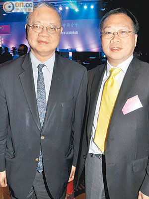 李焯芬（左）及林筱魯（右）齊為西九超支辯護。（徐家浩攝）