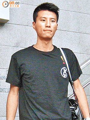 被告盧卓浩涉嫌在警署內偷同袍手機，昨被裁定表證成立。