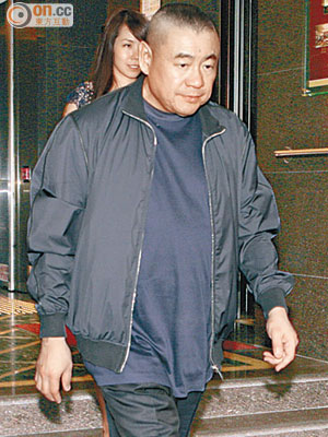 劉鑾雄至今仍無出庭，惟經常被拍得健步如飛往灣仔午膳。（資料圖片）