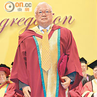 胡應湘獲頒榮譽社會科學博士榮銜。（溫國佳攝）