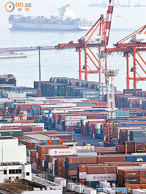 本港港口吞吐量可能跌出全球三甲之外。