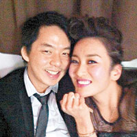 王瑤及丈夫羅啟邦的恩愛合照。（互聯網圖片）