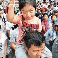 甲午馬年香港火旺，大型遊行及抗爭的場面，將於今年頻繁出現。