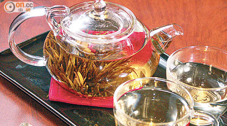 台灣有研究發現，日飲三杯茶或有助預防心臟病。