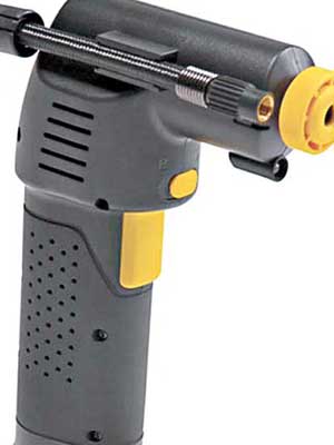 無線泵氣槍外形如家用小型電鑽。 （互聯網圖片）