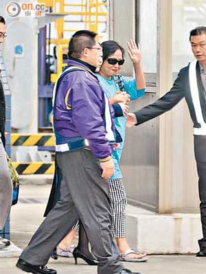 張安薇被綁個多月後，獲釋返回台灣。（資料圖片）