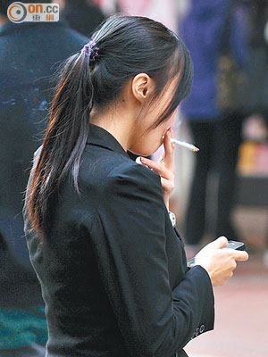 研究指，吸煙無助女士減肥，反而令味覺更弱。