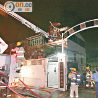 丹桂村村屋去年五月火警釀一死三傷。（資料圖片）