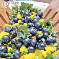 藍莓被喻為「超級食物」，有助防禦心血管病。