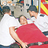 司機受輕傷，由救護員送院。