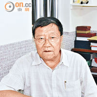 李志峰批評政府多年不處理牛隻問題，令問題延續至今。