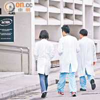 本港曾接受遺傳學專業訓練的醫生少之又少。