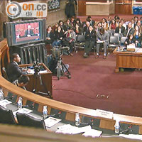 「末代港督」彭定康透過視像會議，在美國國會一個聽證會上評論香港佔領行動。