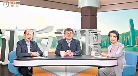 劉展灝（左）與陳婉嫻（右）出席「ontv東網電視」節目《正反論壇》，激辯全民退休保障問題。