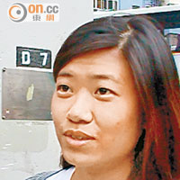 何小姐（網絡工作者）：「我認同香港人英文差咗，文法、口音都麻麻，如果話同鄰近地區比較，就連待人接物同談吐都唔夠好。」