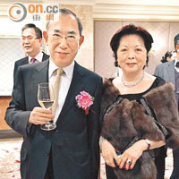 「私人貸款之父」張炳煌夫婦定居香港近四十年，早已以港為家。